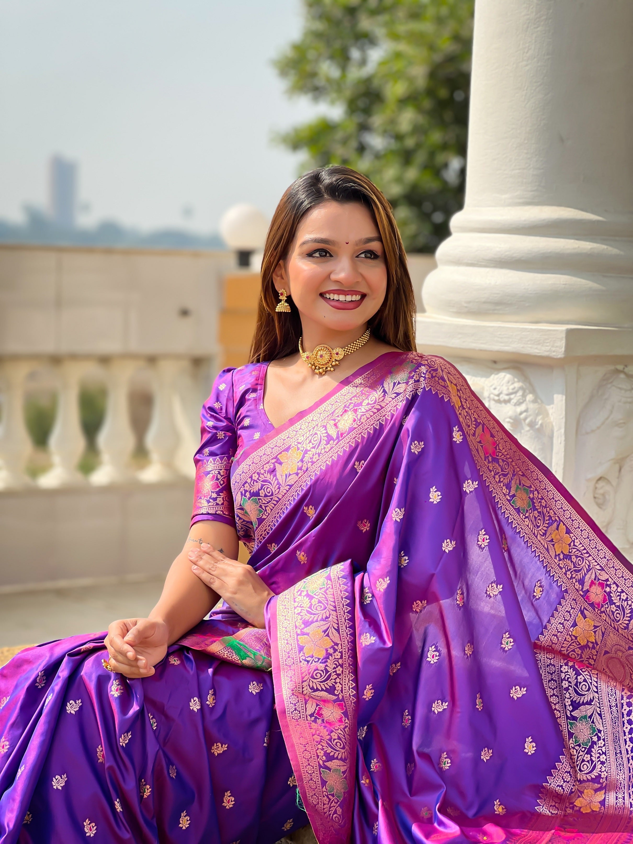 Vedant Vastram Soft Litchi Silk Banarasi Silk Jacquard Saree - Violet | Grocsy