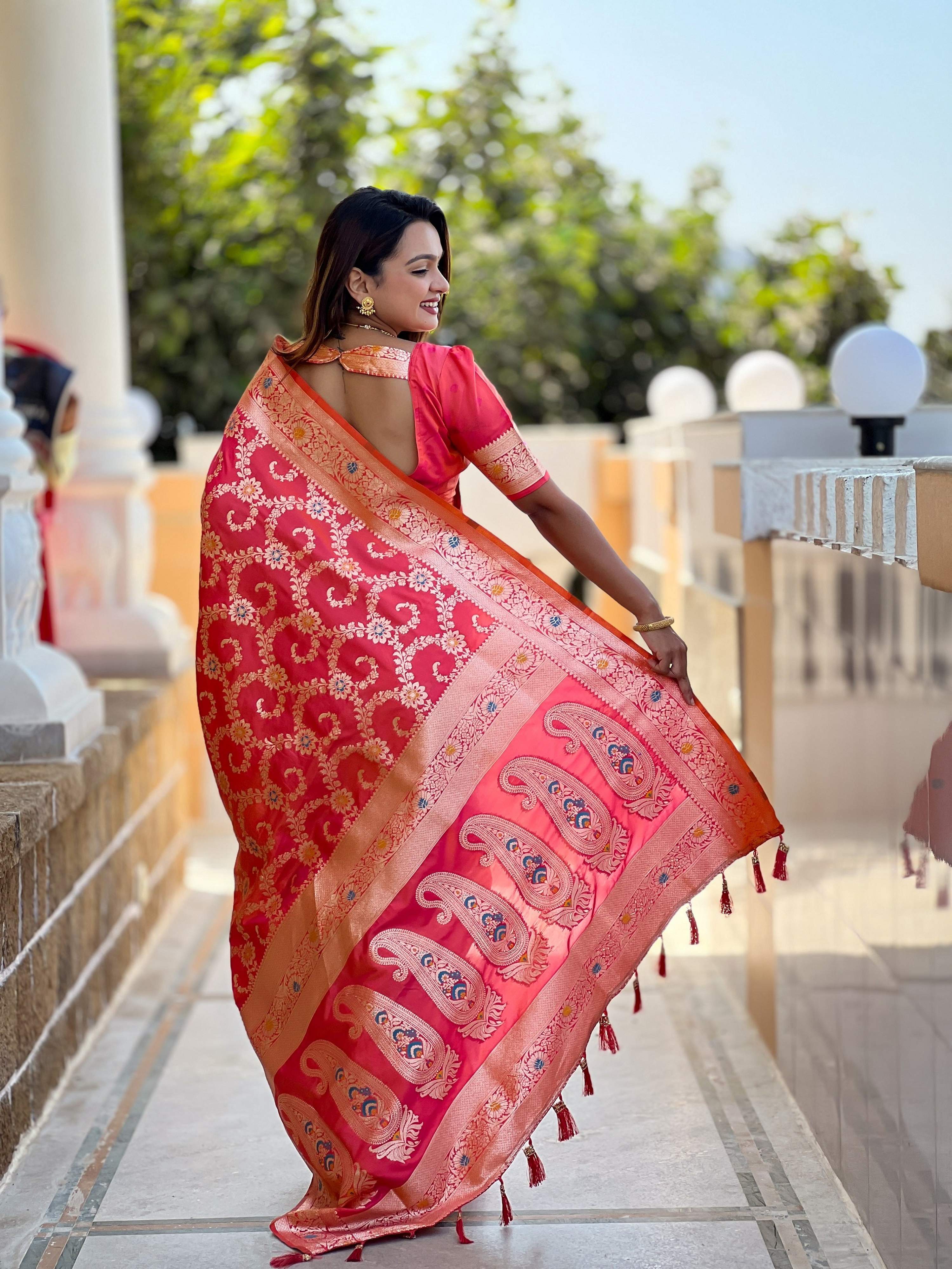 Vedant Vastram Soft Litchi Silk Banarasi Silk Jacquard Saree - Gajri | Grocsy