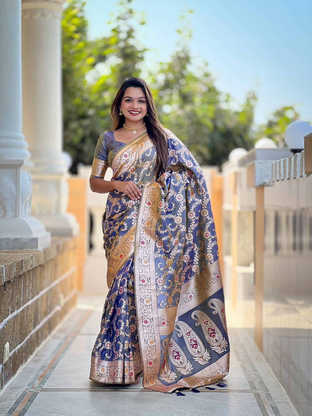 Vedant Vastram Soft Litchi Silk Banarasi Silk Jacquard Saree - Grey | Grocsy
