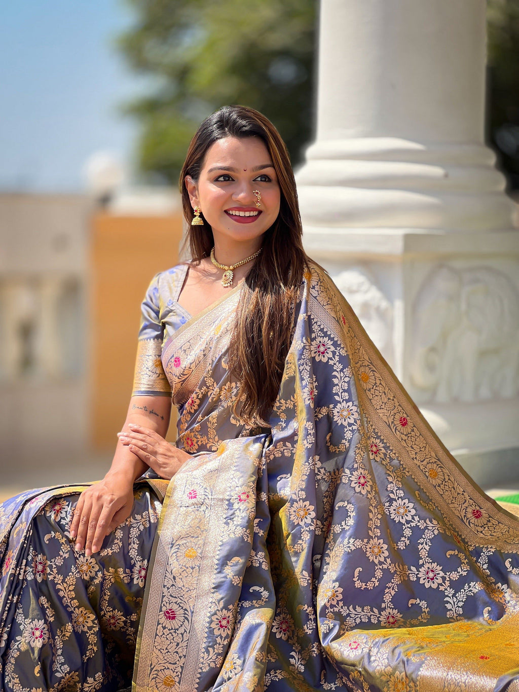 Vedant Vastram Soft Litchi Silk Banarasi Silk Jacquard Saree - Grey | Grocsy