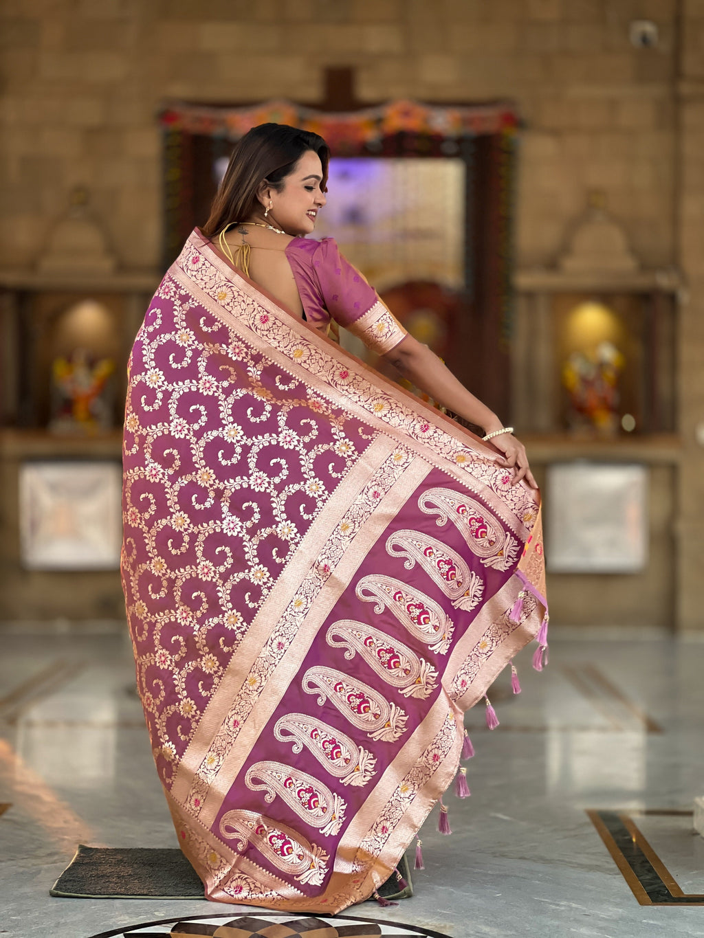 Vedant Vastram Soft Litchi Silk Banarasi Silk Jacquard Saree - Purple | Grocsy