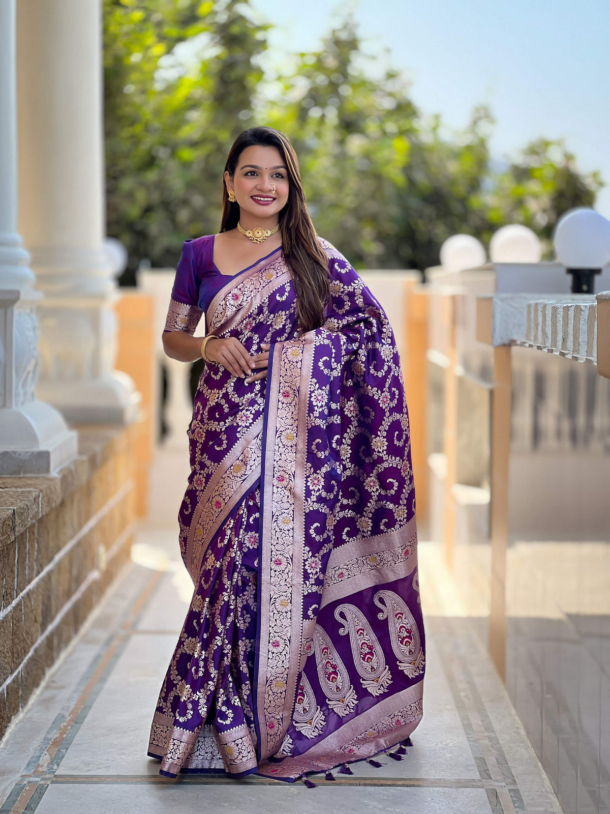 Vedant Vastram Soft Litchi Silk Banarasi Silk Jacquard Saree - Violet | Grocsy