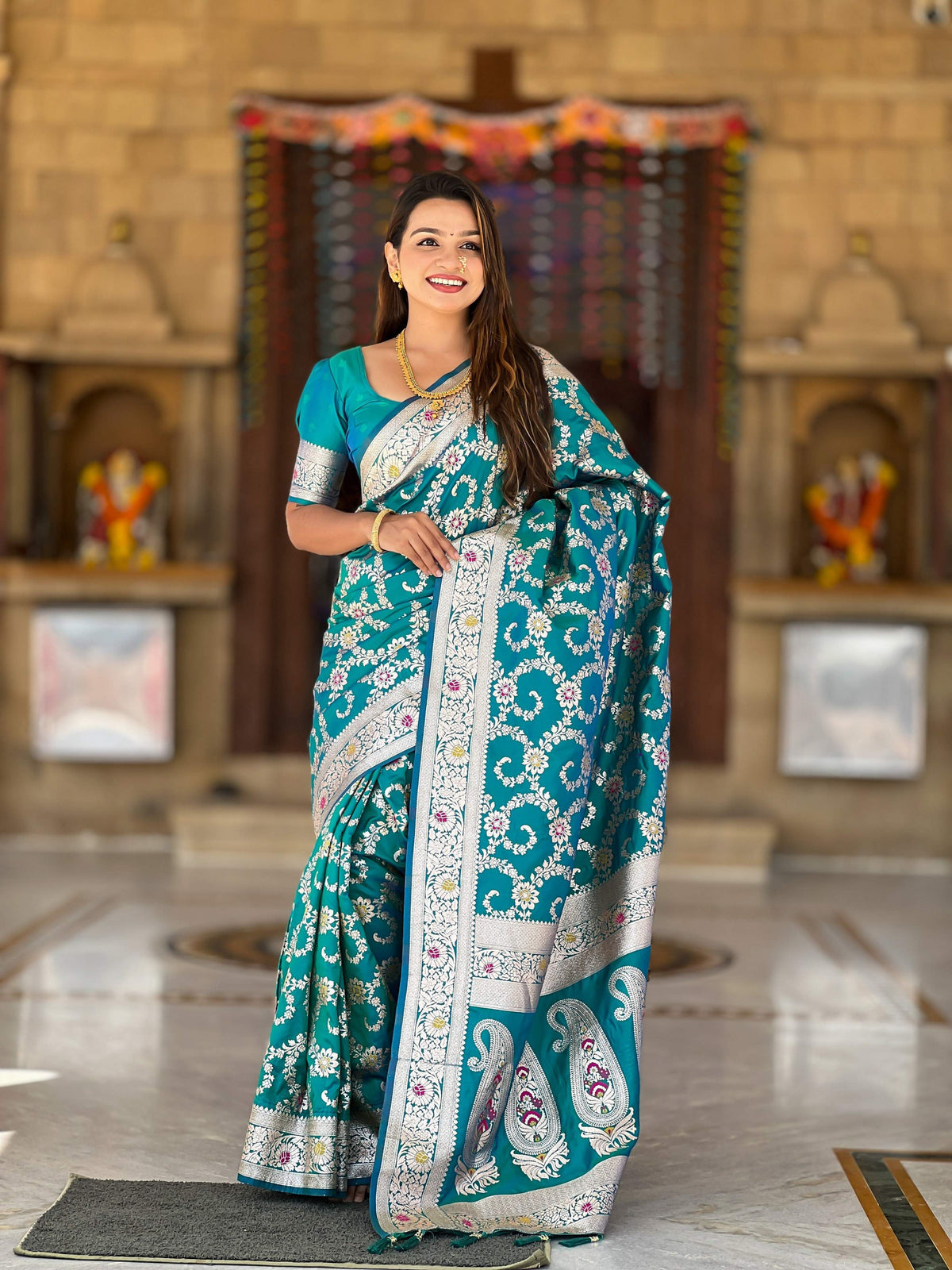 Vedant Vastram Soft Litchi Silk Banarasi Silk Jacquard Saree - Rama | Grocsy