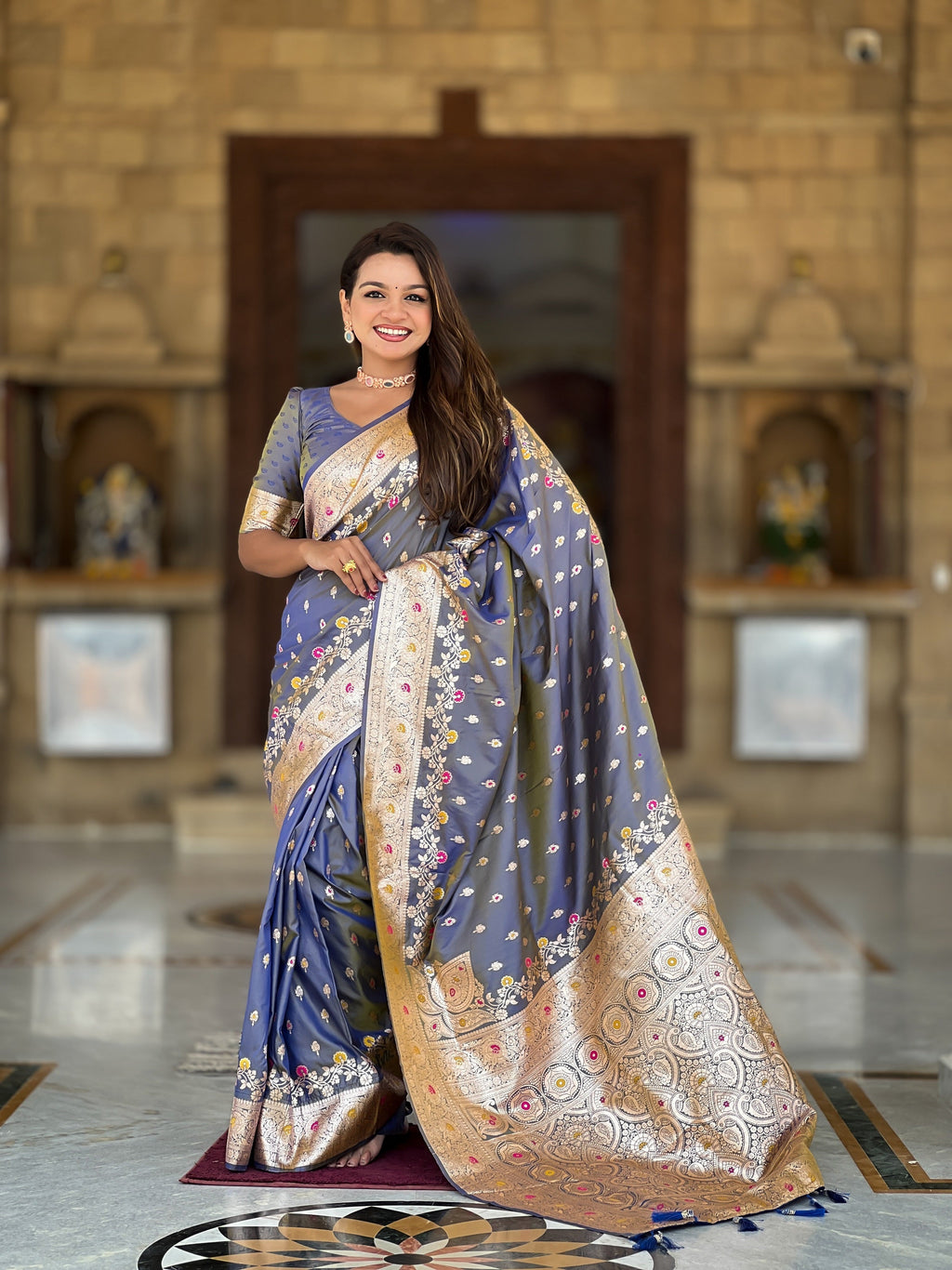 Vedant Vastram Soft Litchi Silk Banarasi Silk Jacquard Saree - Grey | Grocsy