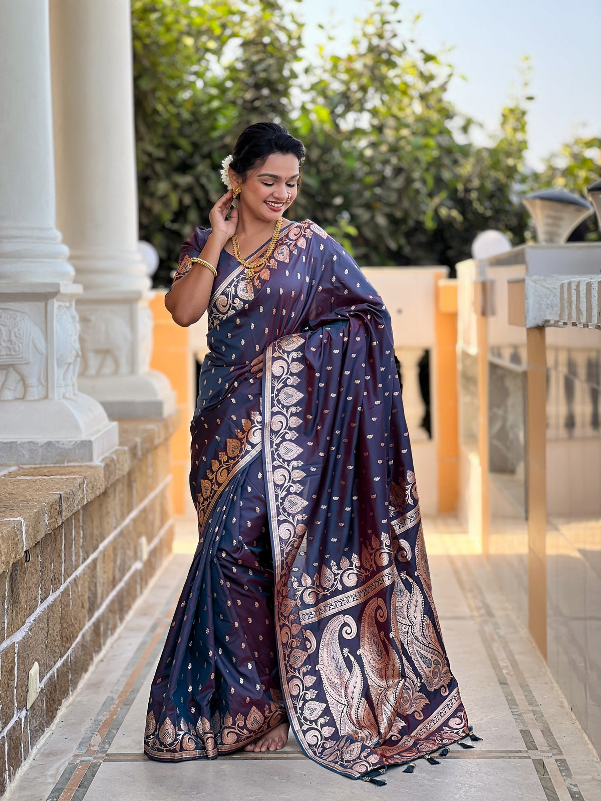Vedant Vastram Soft Litchi Silk Banarasi Silk Jacquard Saree - Dark Blue | Grocsy