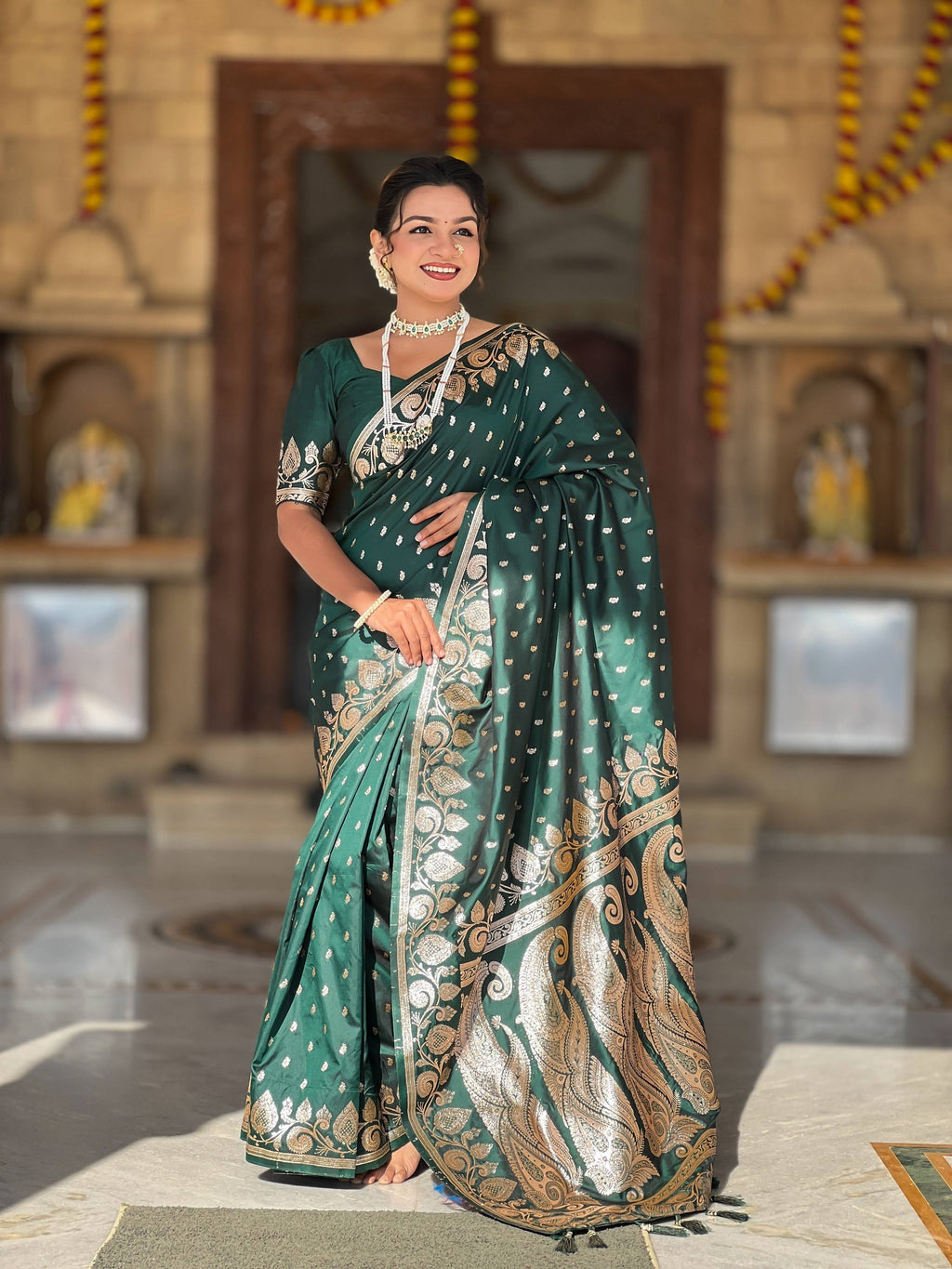 Vedant Vastram Soft Litchi Silk Banarasi Silk Jacquard Saree - Green | Grocsy