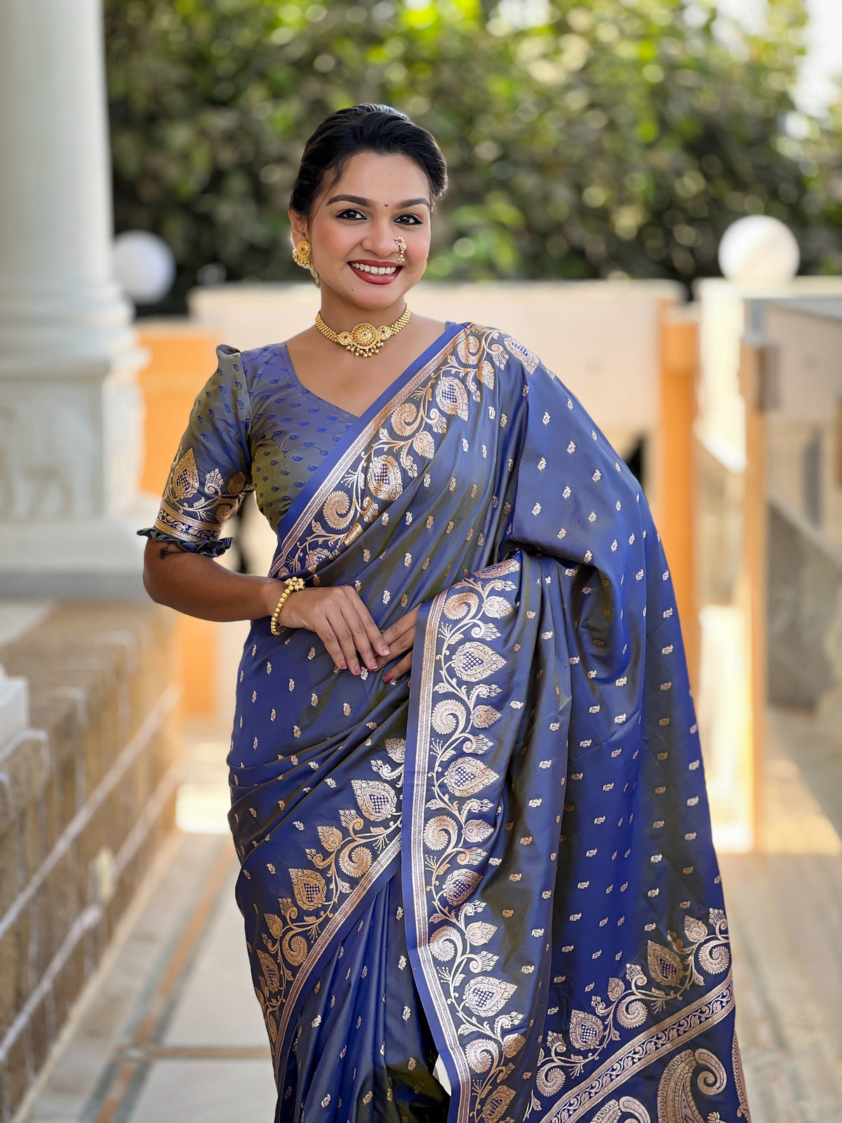 Vedant Vastram Soft Litchi Silk Banarasi Silk Jacquard Saree - Grey | Grocsy