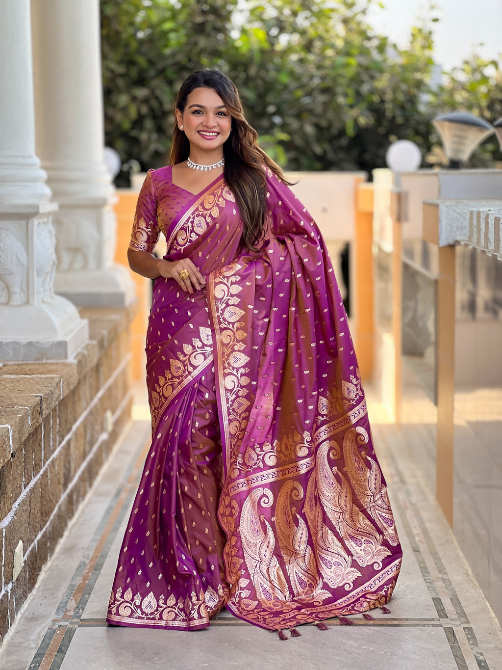 Vedant Vastram Soft Litchi Silk Banarasi Silk Jacquard Saree - Purple | Grocsy