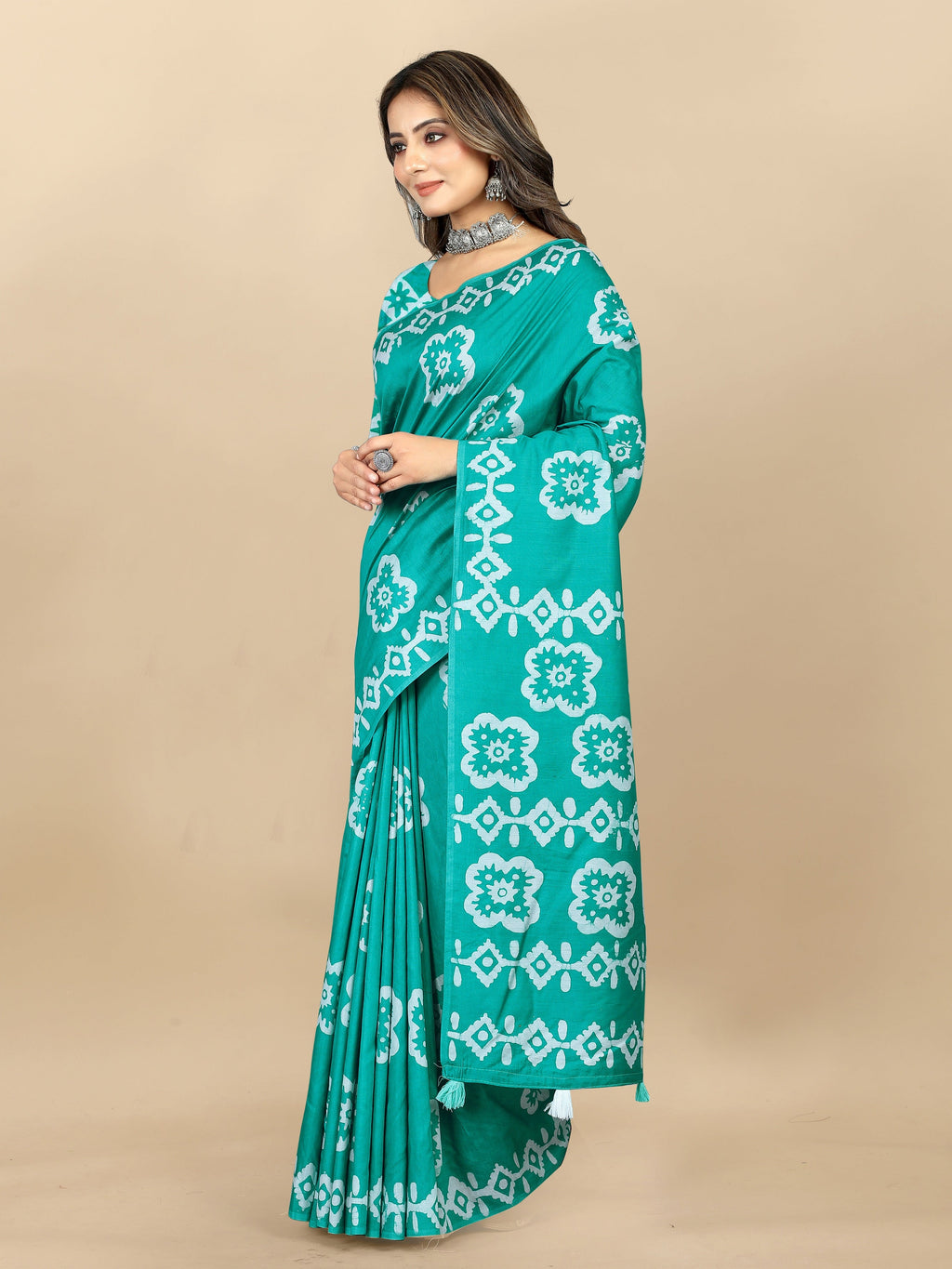 Vedant Vastram Designer Digital Print Batik Saree - Rama | Grocsy