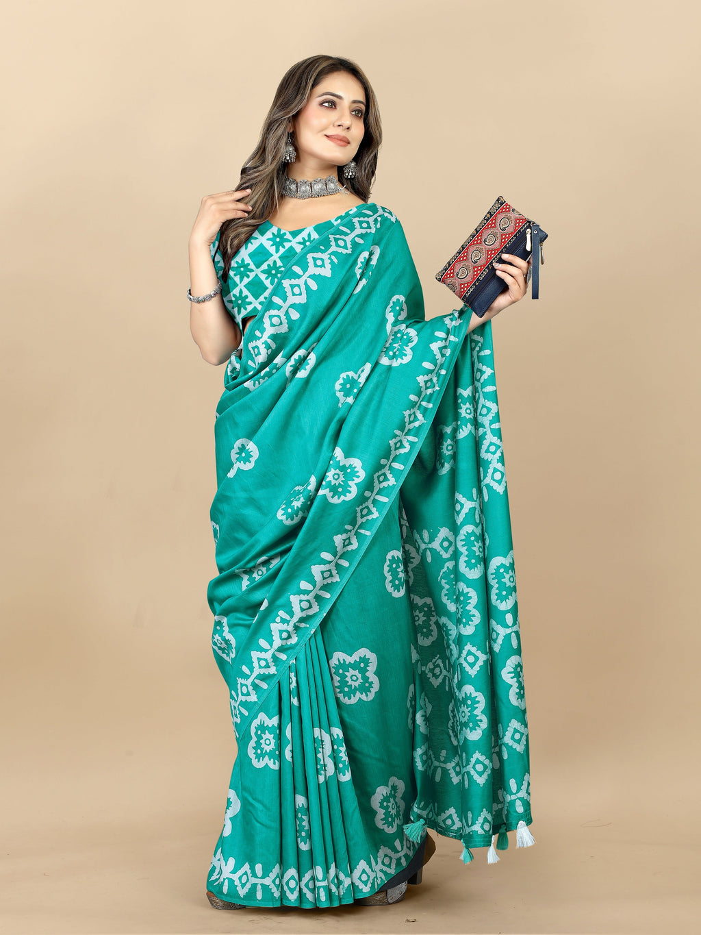 Vedant Vastram Designer Digital Print Batik Saree - Rama | Grocsy