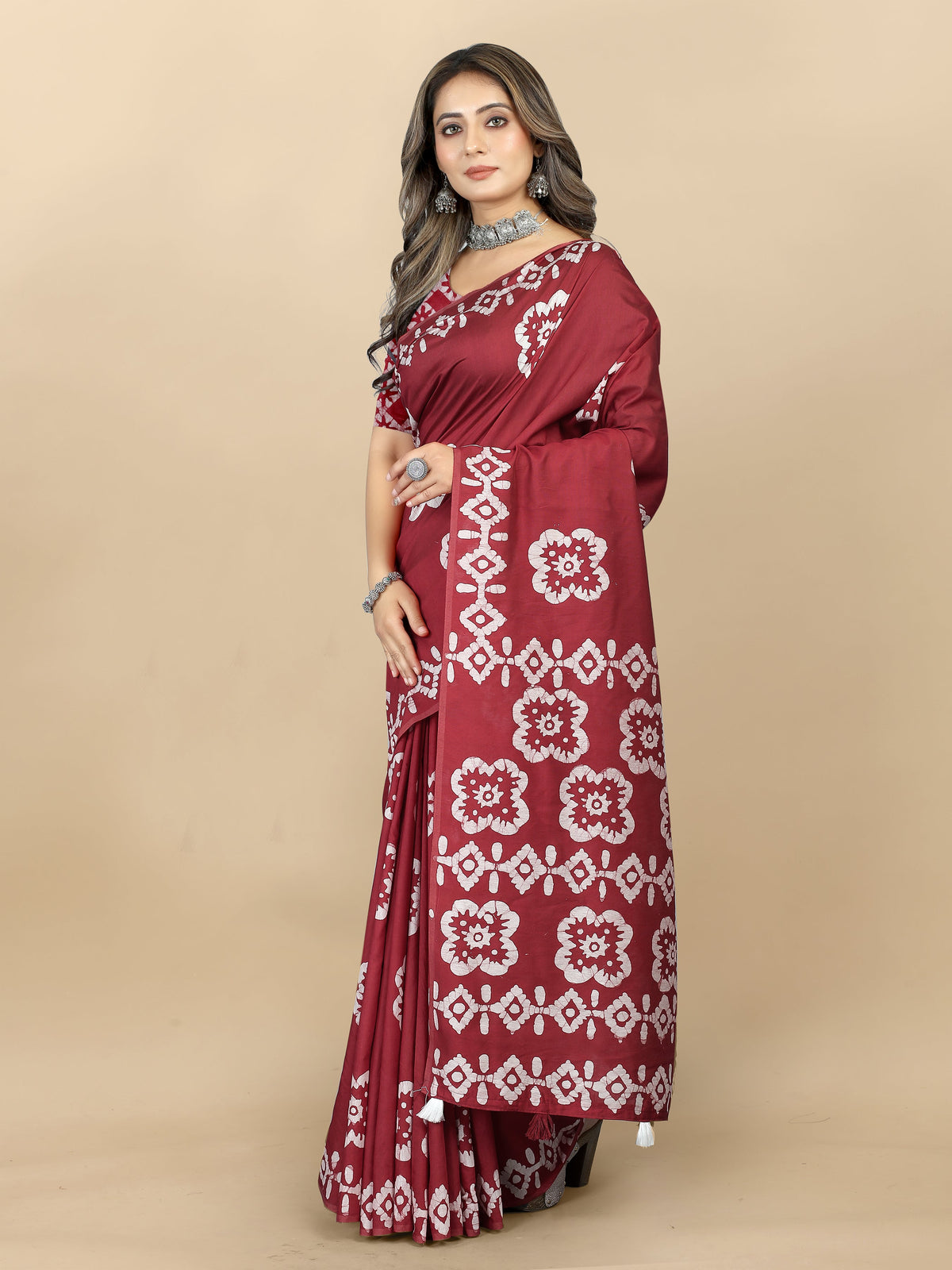 Vedant Vastram Designer Digital Print Batik Saree - Maroon | Grocsy