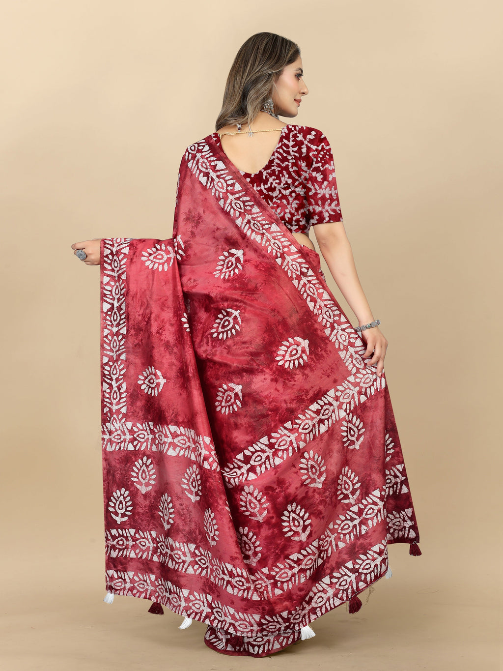 Vedant Vastram Designer Digital Print Batik Saree - Maroon | Grocsy