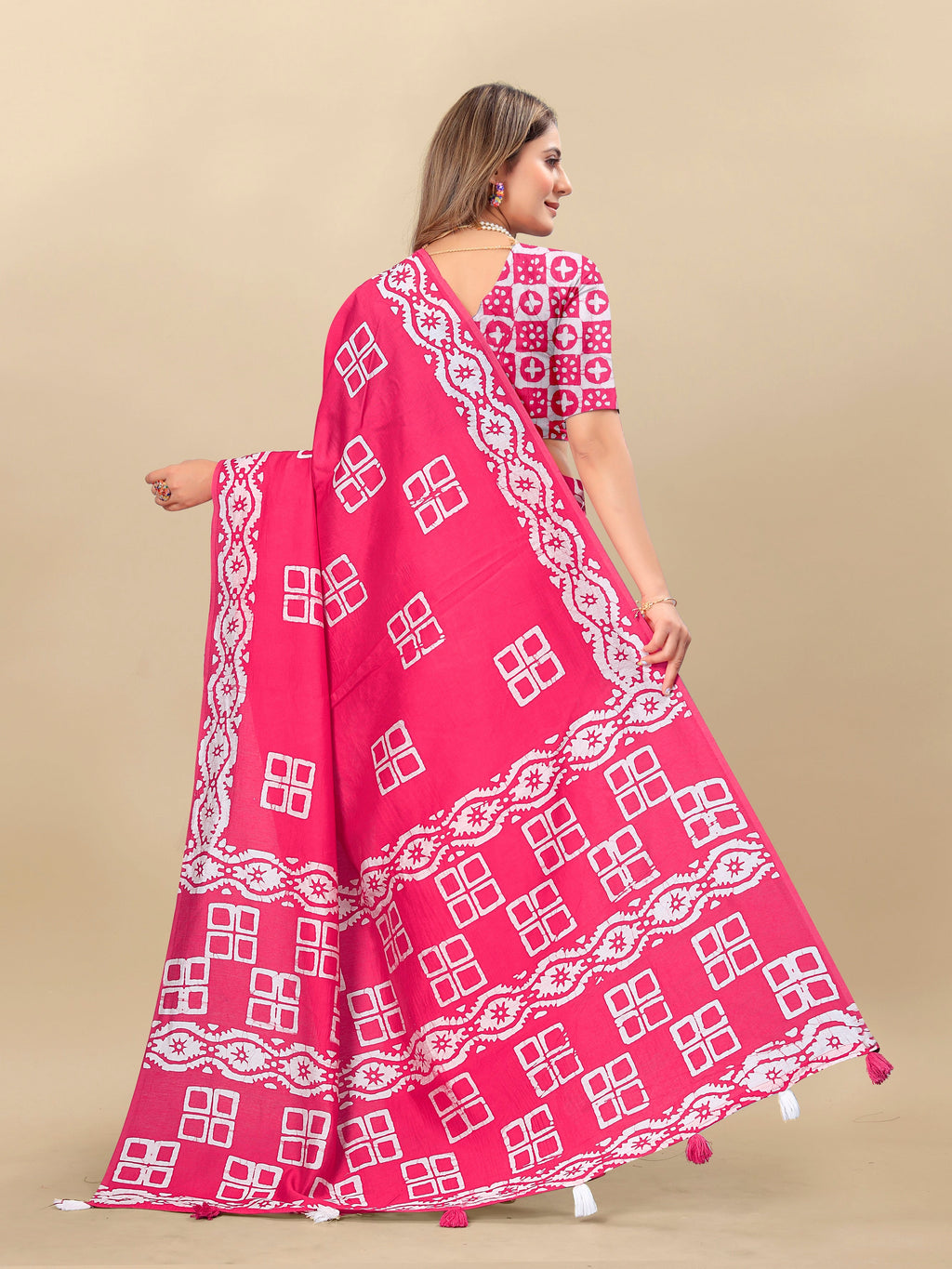 Vedant Vastram Designer Digital Print Batik Saree - Pink | Grocsy