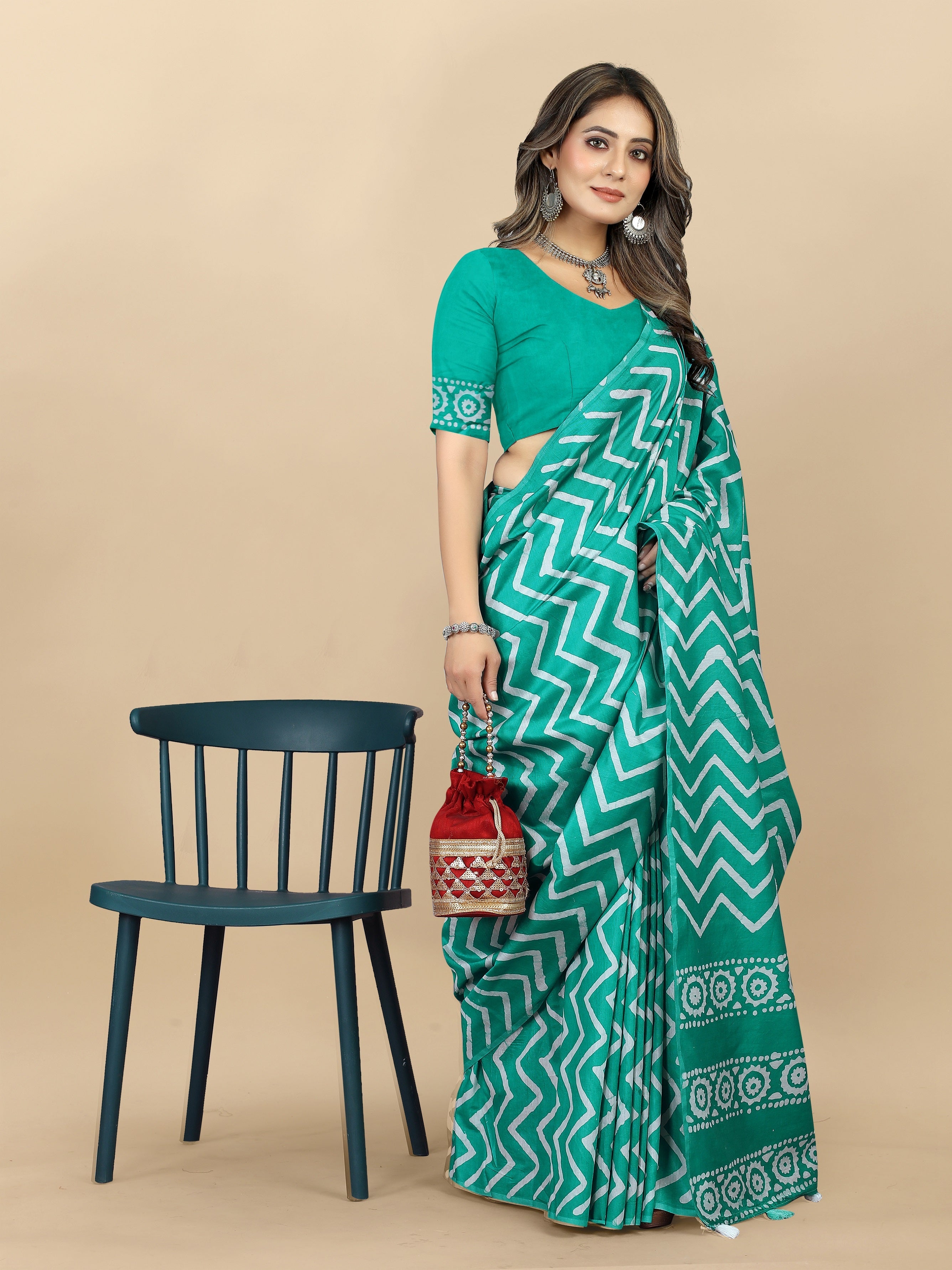 Vedant Vastram Designer Digital Print Batik Saree - Rama | Grocsy