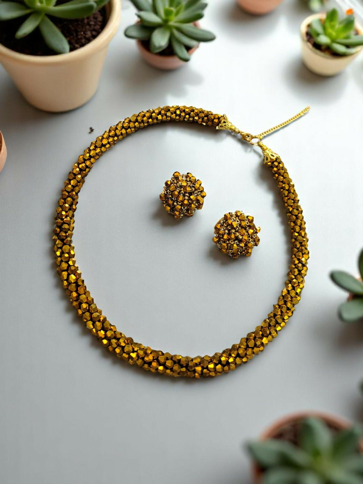 Inhanns Noor-E-Jalwa – Handmade Crystal Bead Necklace / Necklace With Earrings -Adjustable - Golden | Grocsy