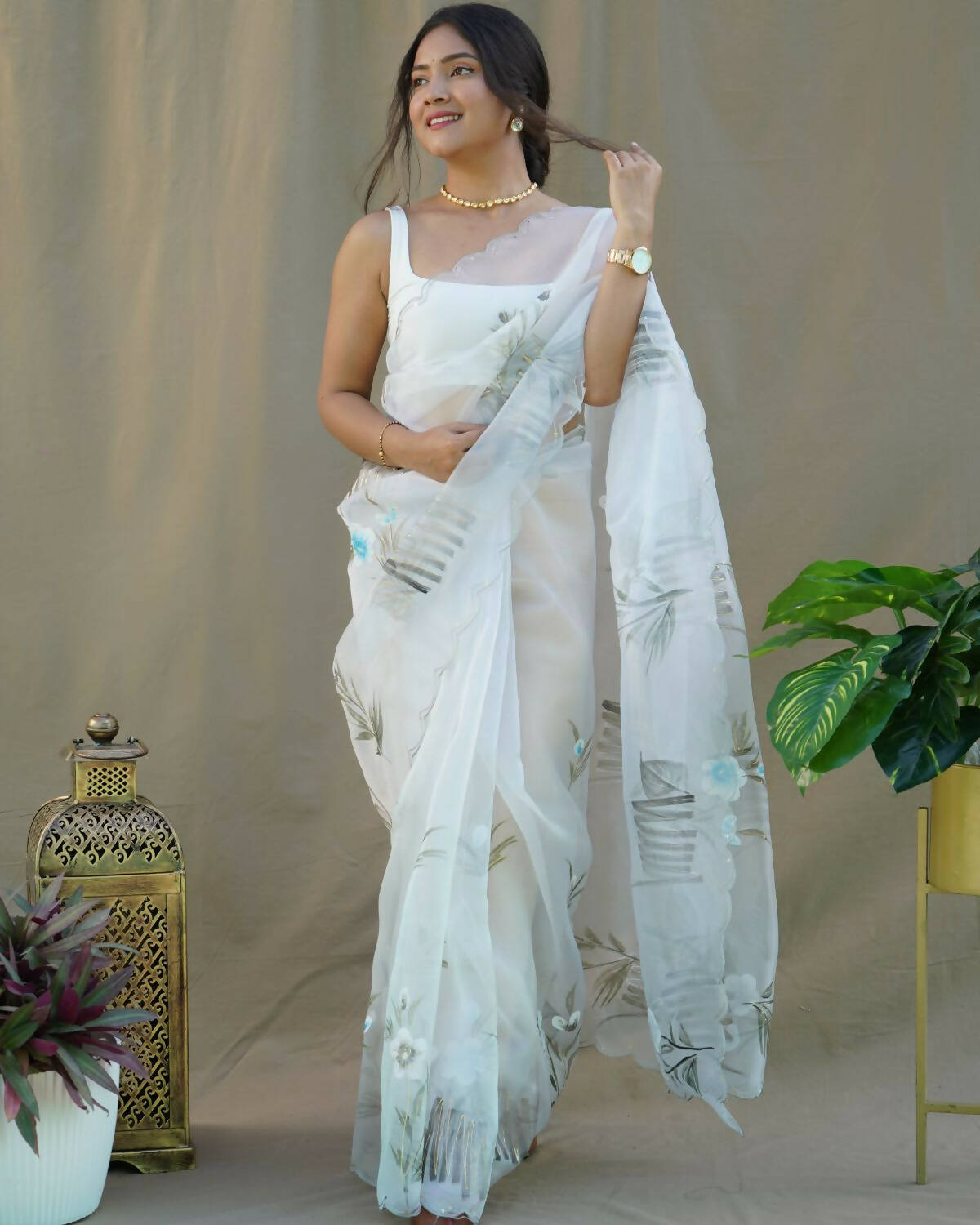 Vamsee Grey Organza Saree | Grocsy