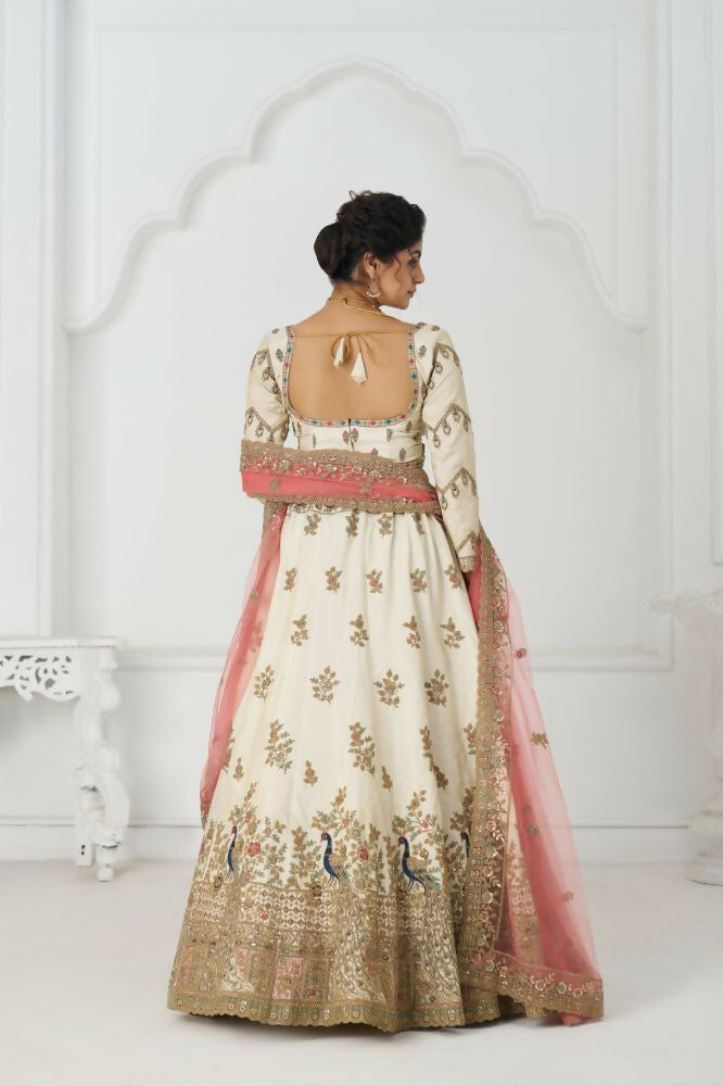 Kesar Fab White Zari Silk Hand_Woven Lehenga | Grocsy