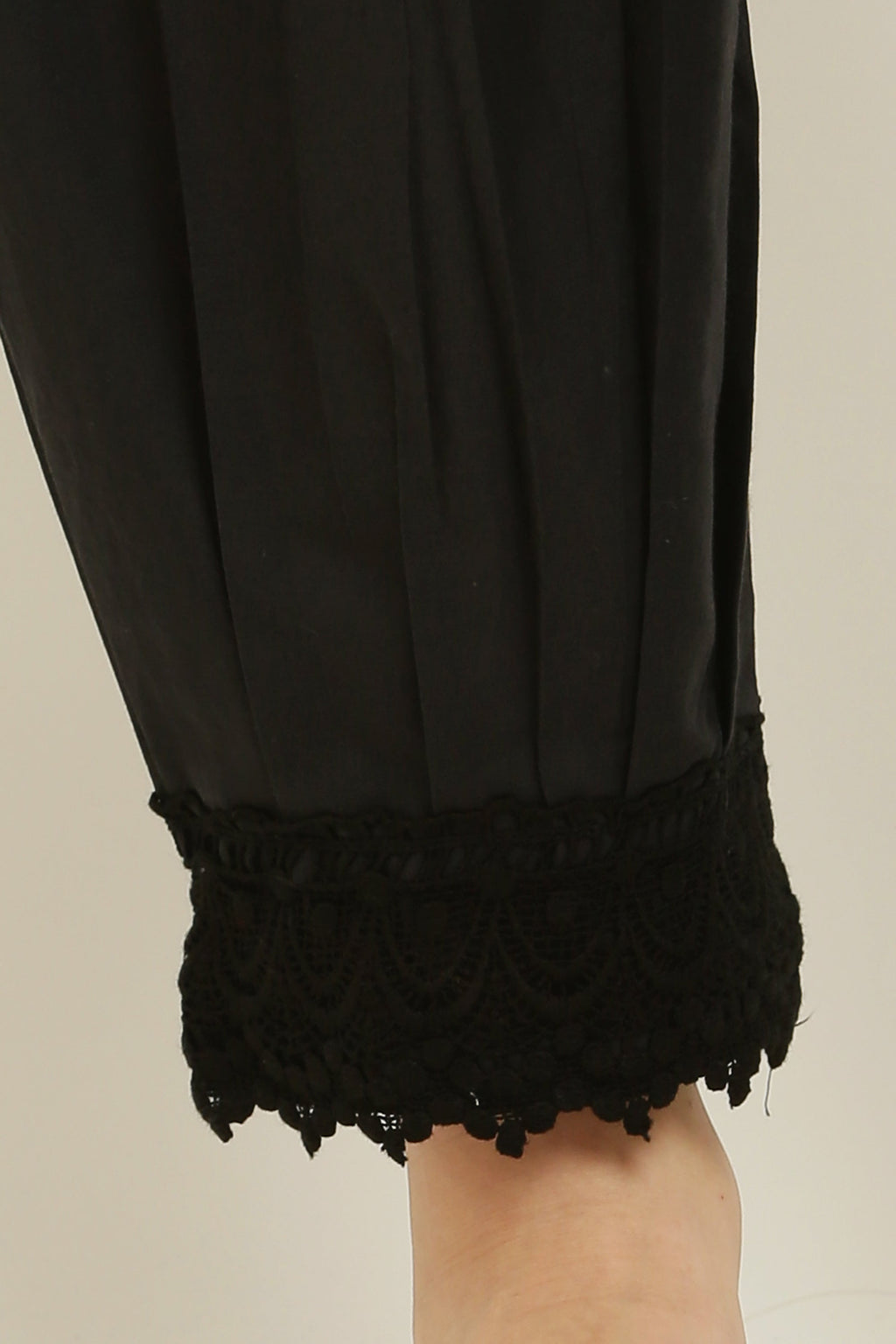 PAVONINE Black Color Afghani Style Lace Hem Cotton Fabric Palazzo For Women | Grocsy