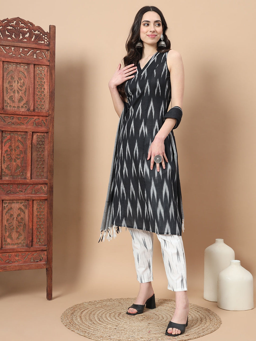 Yufta Black Ikat Print A-Line Kurta Pant And Dupatta Set | Grocsy