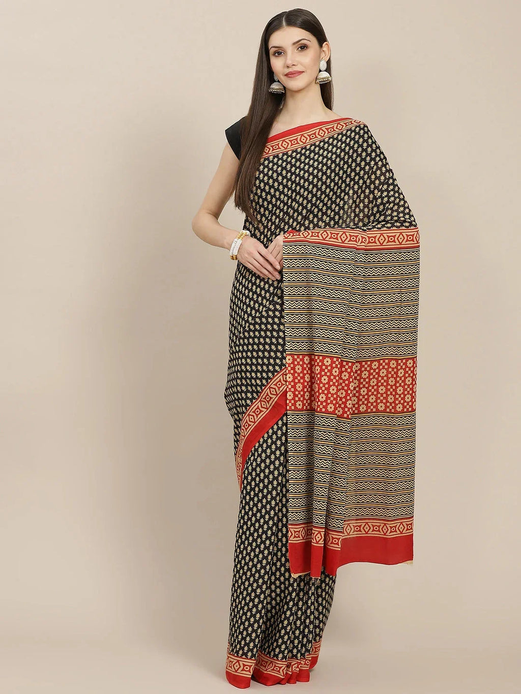 Yufta Black Printed Saree | Grocsy