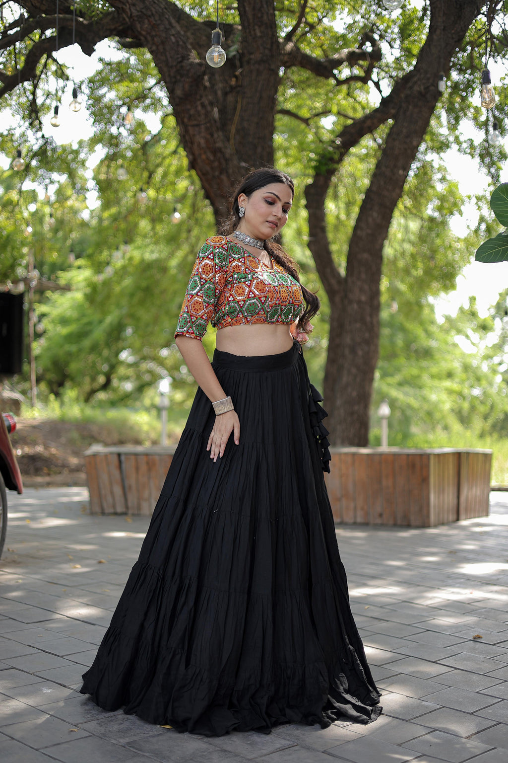 Lorenvalley Black Premium Rayon Lehenga with Georgette Embroidered Traditional Thread work Choli | Grocsy