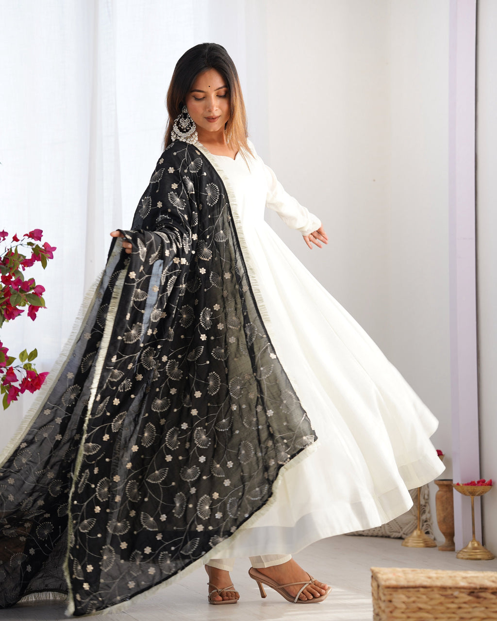 Lorenvalley Fashion White Vichitra Silk Fabric Fully Flared Anarkali Pant With Dupatta Set | Grocsy