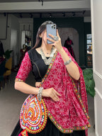 Lorenvalley Black Pure CottonPlain And Original Mirror Gamthi Work Lace Border Lehenga Choli with Dupatta | Grocsy