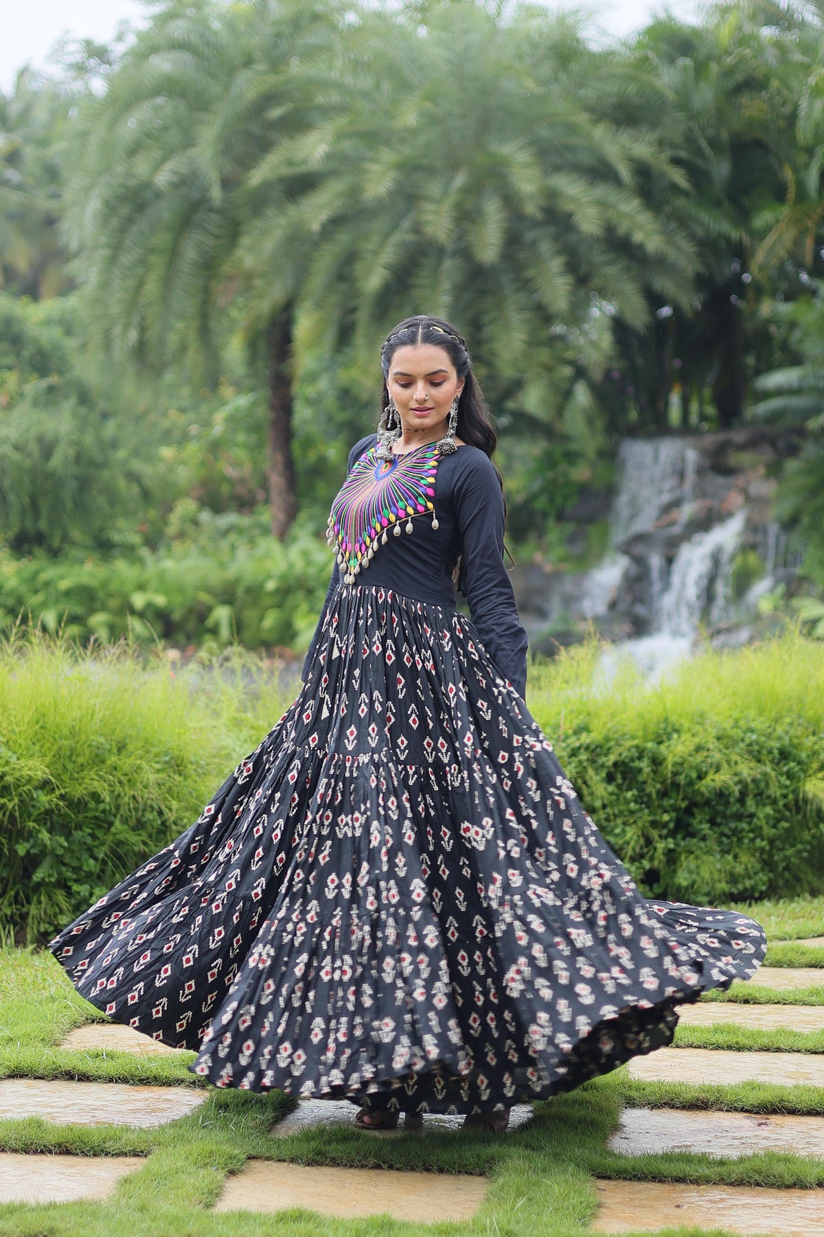 Lorenvalley Black Cotton Printed With Kutchi Gamthi Work and Kodi Lace Gown | Grocsy