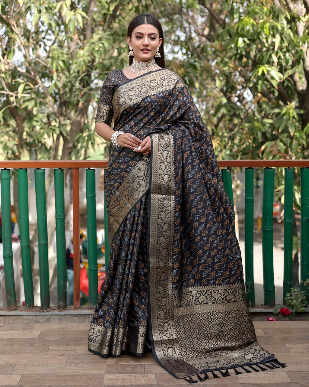 Lorenvalley Premium Bandhej Patola Silk Sarees with kanchi Borders and Contrast Zari Weaving borders Saree - Black | Grocsy