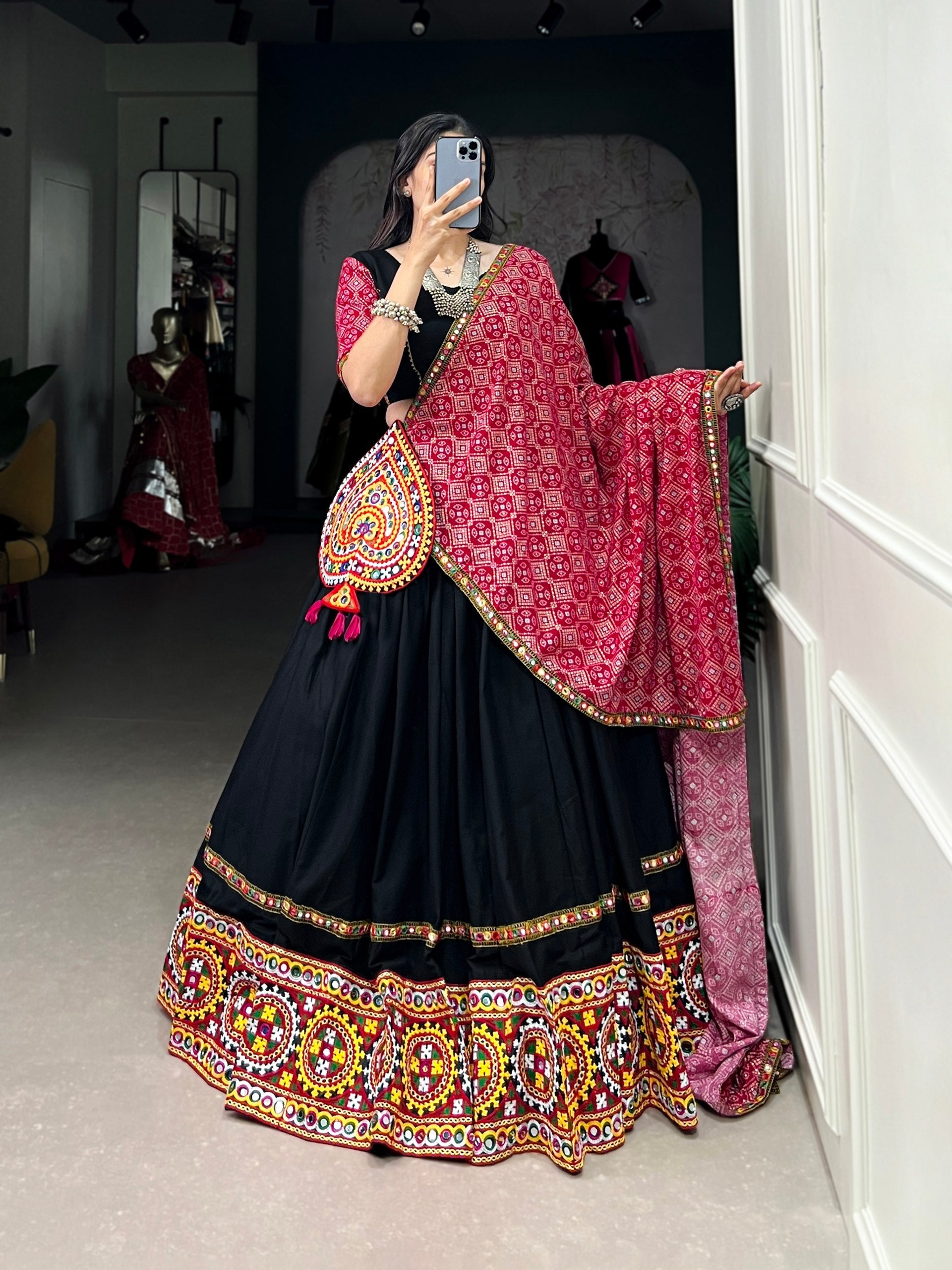 Lorenvalley Black Pure CottonPlain And Original Mirror Gamthi Work Lace Border Lehenga Choli with Dupatta | Grocsy
