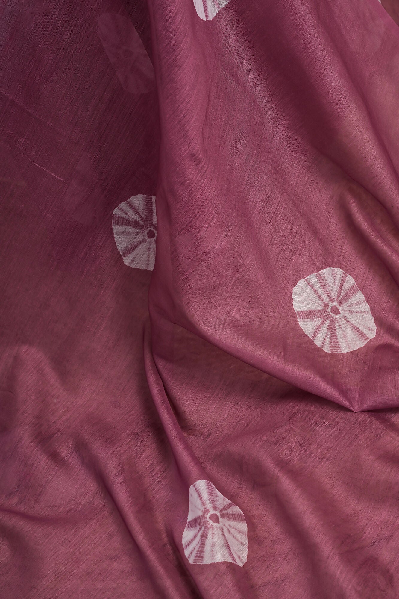 Vastranavya White Onion Digital Printed Linen Ready To Wear Designer Saree with Unstitched Blouse | Grocsy