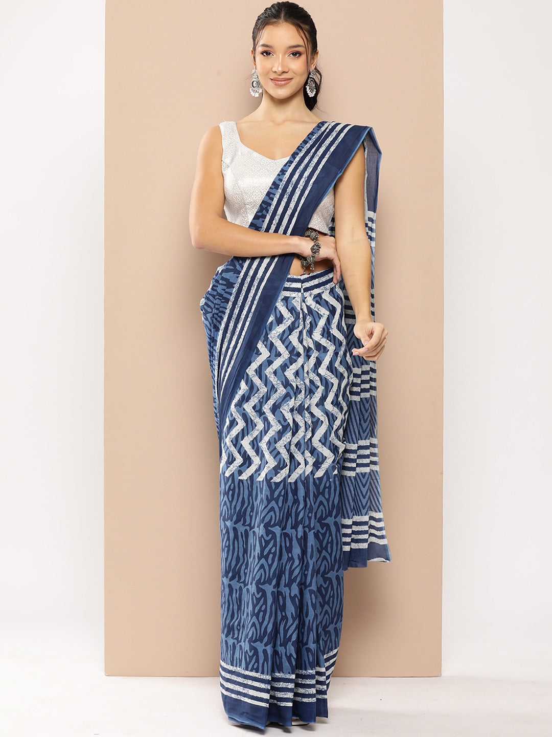 Yufta Blue Chevron Mulmul Cotton Sarees With Unstitched Blouse | Grocsy