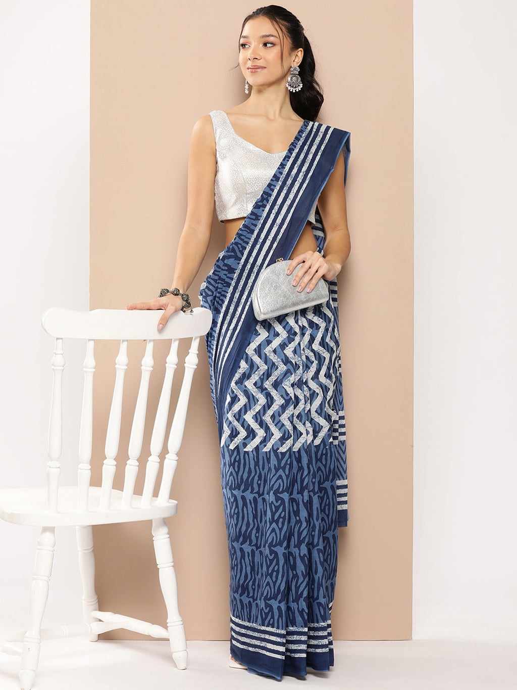 Yufta Blue Chevron Mulmul Cotton Sarees With Unstitched Blouse | Grocsy