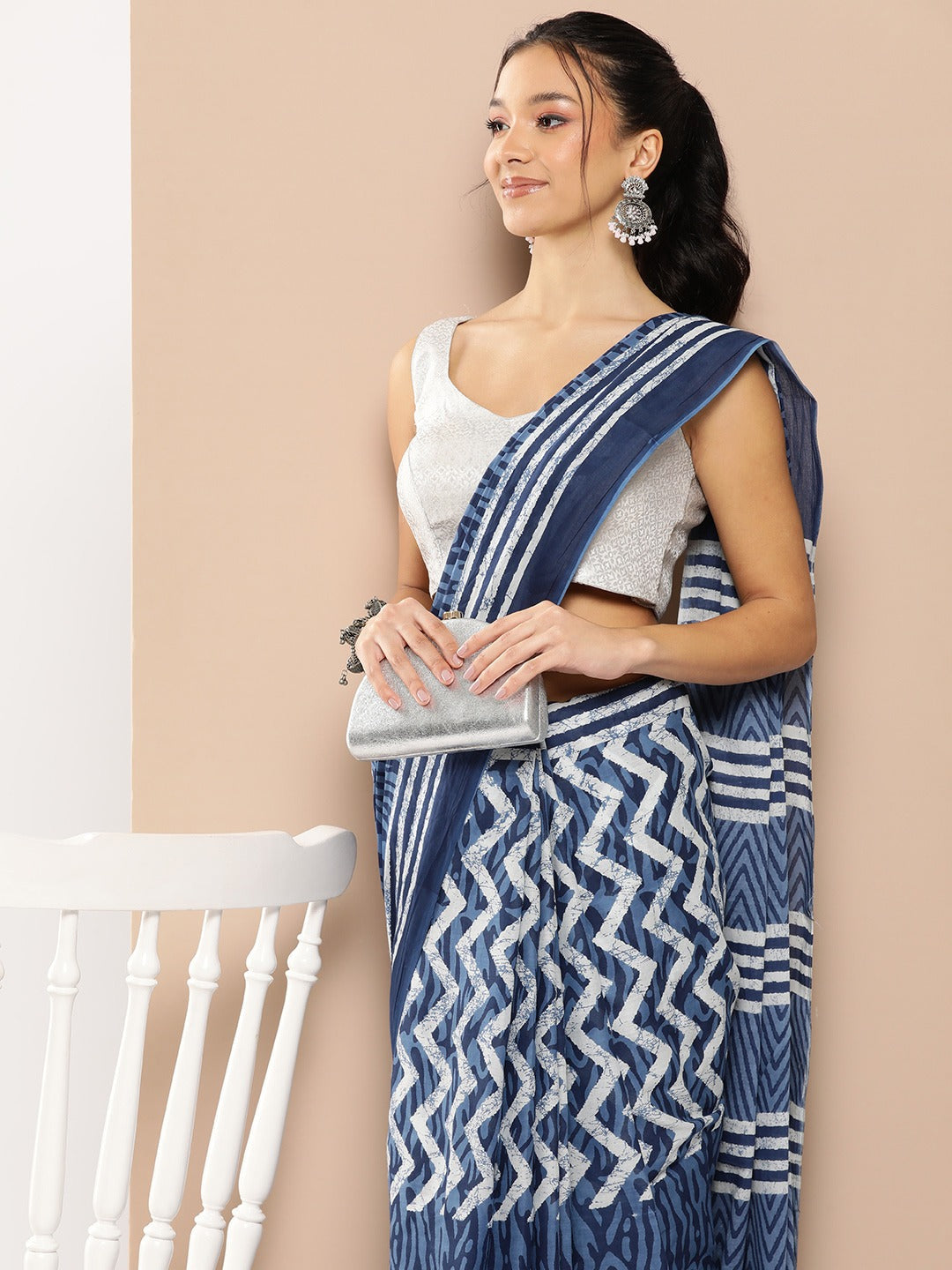 Yufta Blue Chevron Mulmul Cotton Sarees With Unstitched Blouse | Grocsy