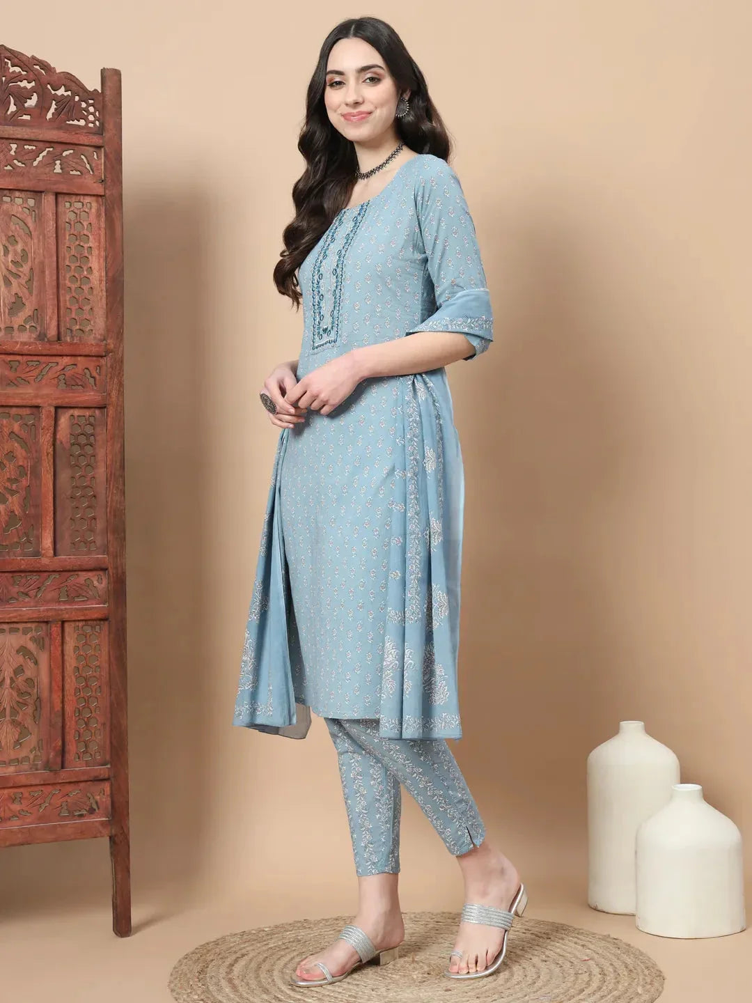 Yufta Blue Ethnic Motifs,Thread_Work Straight Kurta Trouser And Dupatta Set | Grocsy