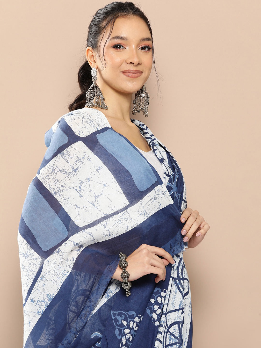 Yufta Blue Ethnic motifs Mulmul Cotton Sarees With Unstitched Blouse | Grocsy