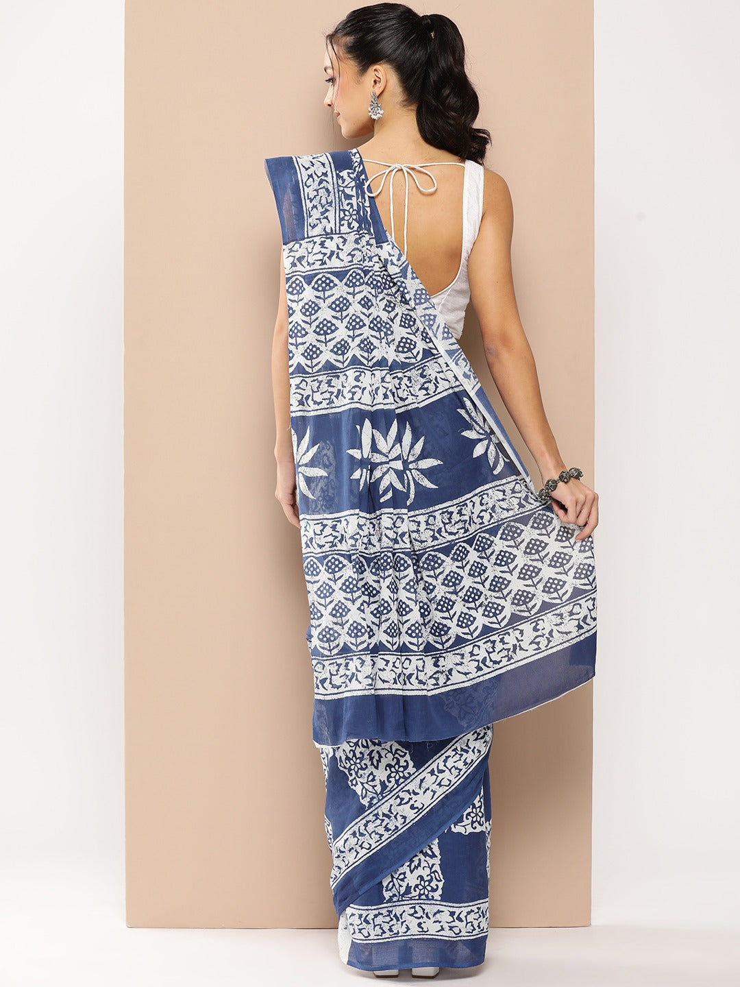 Yufta Blue Ethnic motifs Mulmul Cotton Sarees With Unstitched Blouse | Grocsy