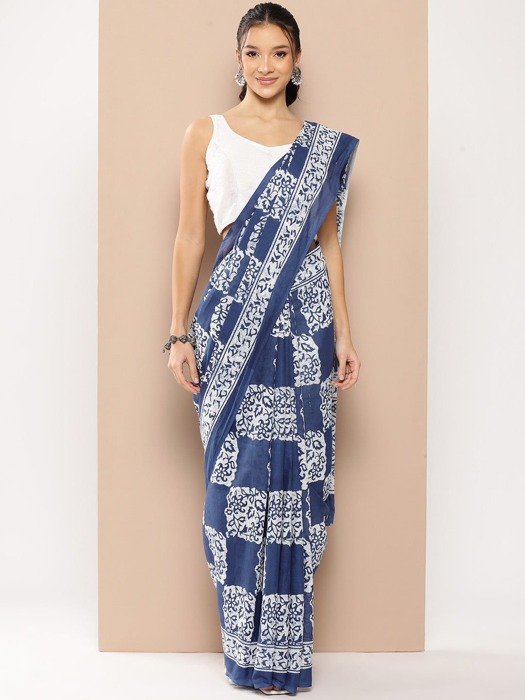 Yufta Blue Ethnic motifs Mulmul Cotton Sarees With Unstitched Blouse | Grocsy