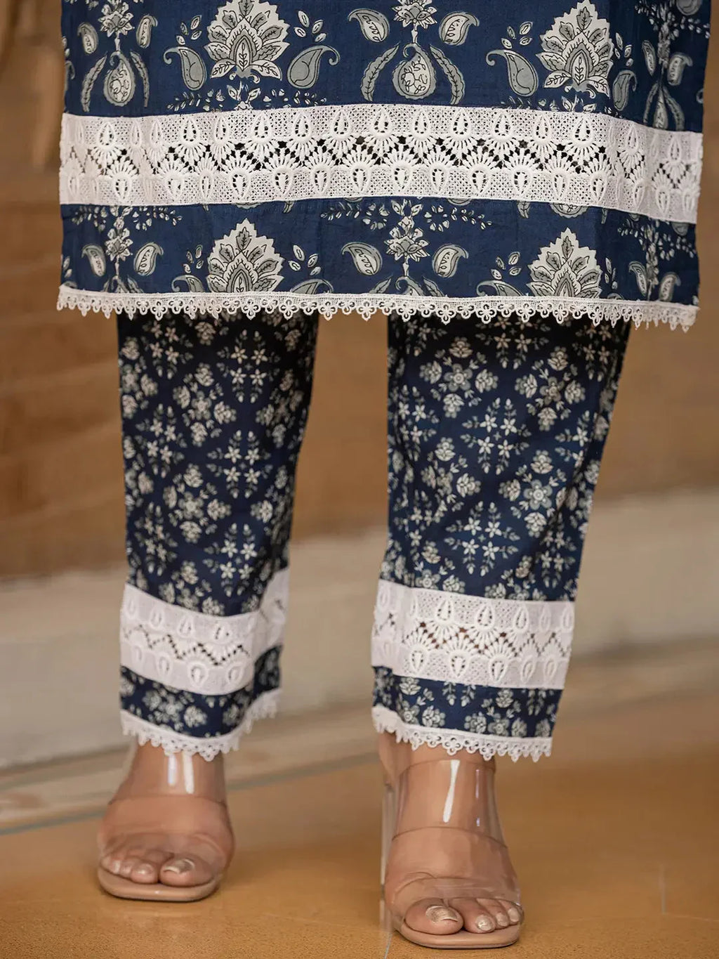 Yufta Blue Floral Print Pakistani Style Kurta Trouser And Dupatta Set | Grocsy