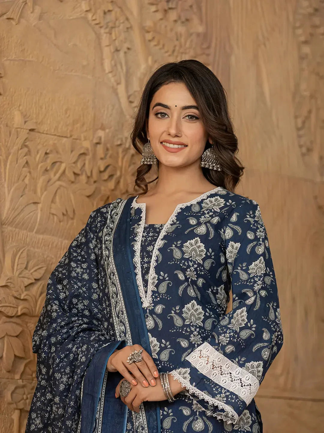 Yufta Blue Floral Print Pakistani Style Kurta Trouser And Dupatta Set | Grocsy