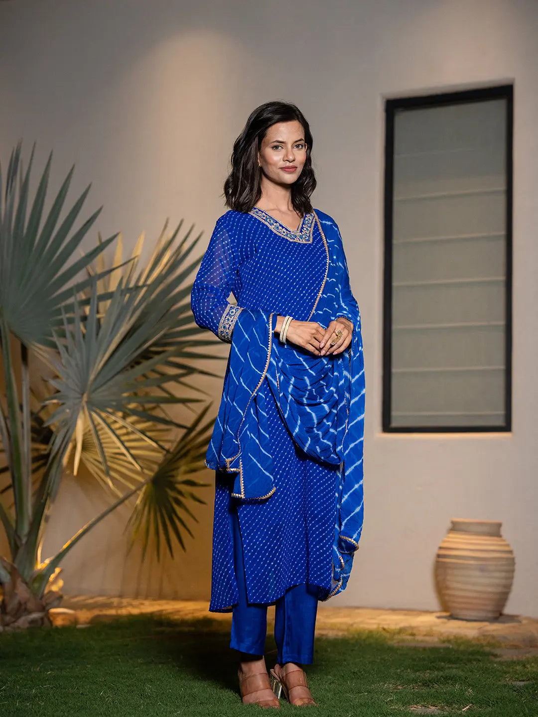 Yufta Blue Georgette Lehriya Kurta Dupatta Set | Grocsy