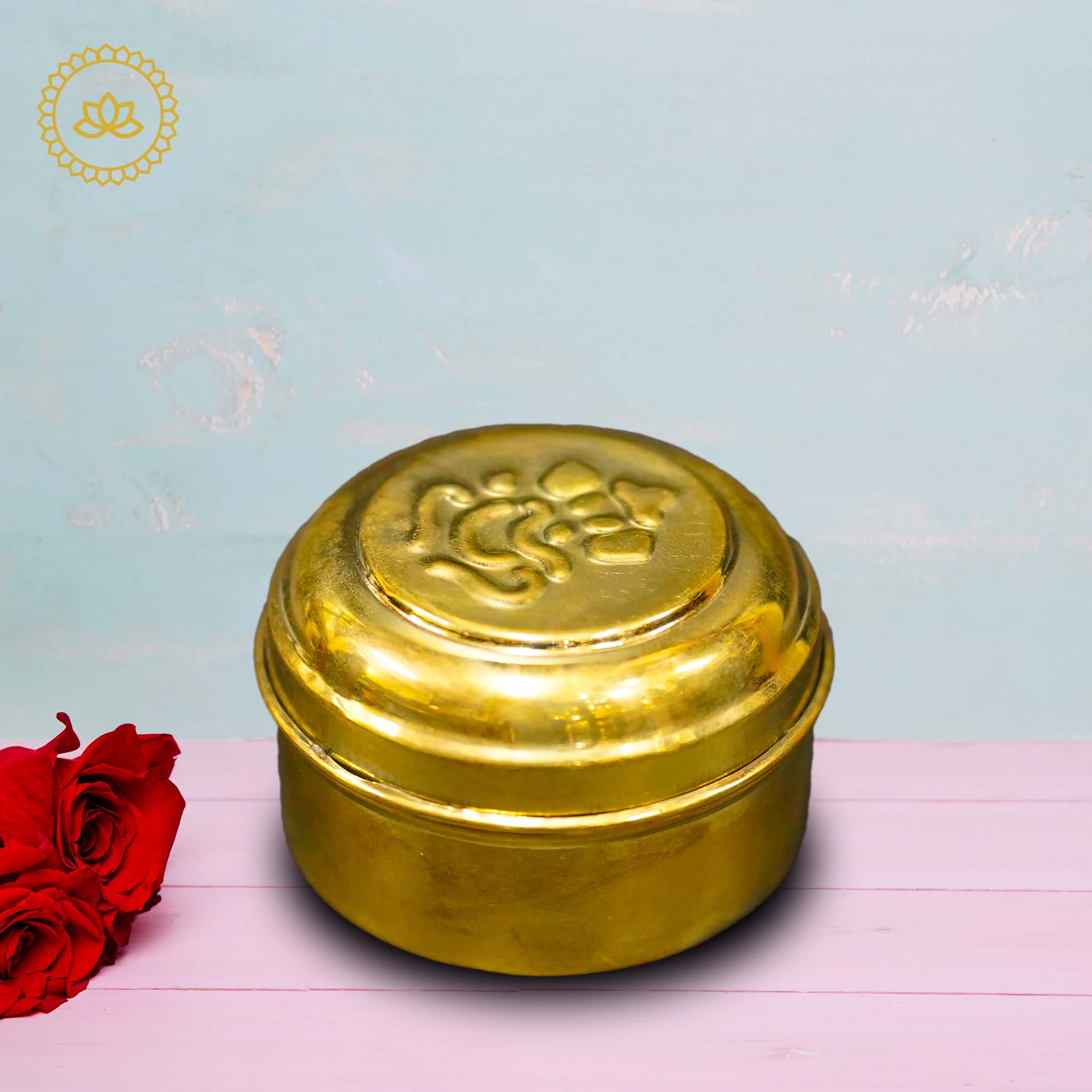 Brass Sampusta: Exquisite Decorative Accent for Homes | Grocsy