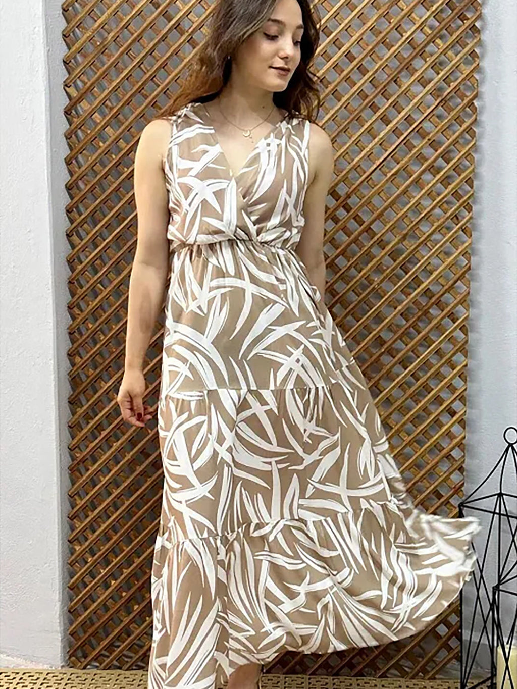 Pimu Viscose Patterned Summer Dress - Elastic Waist, V-Neck - Brown | Grocsy