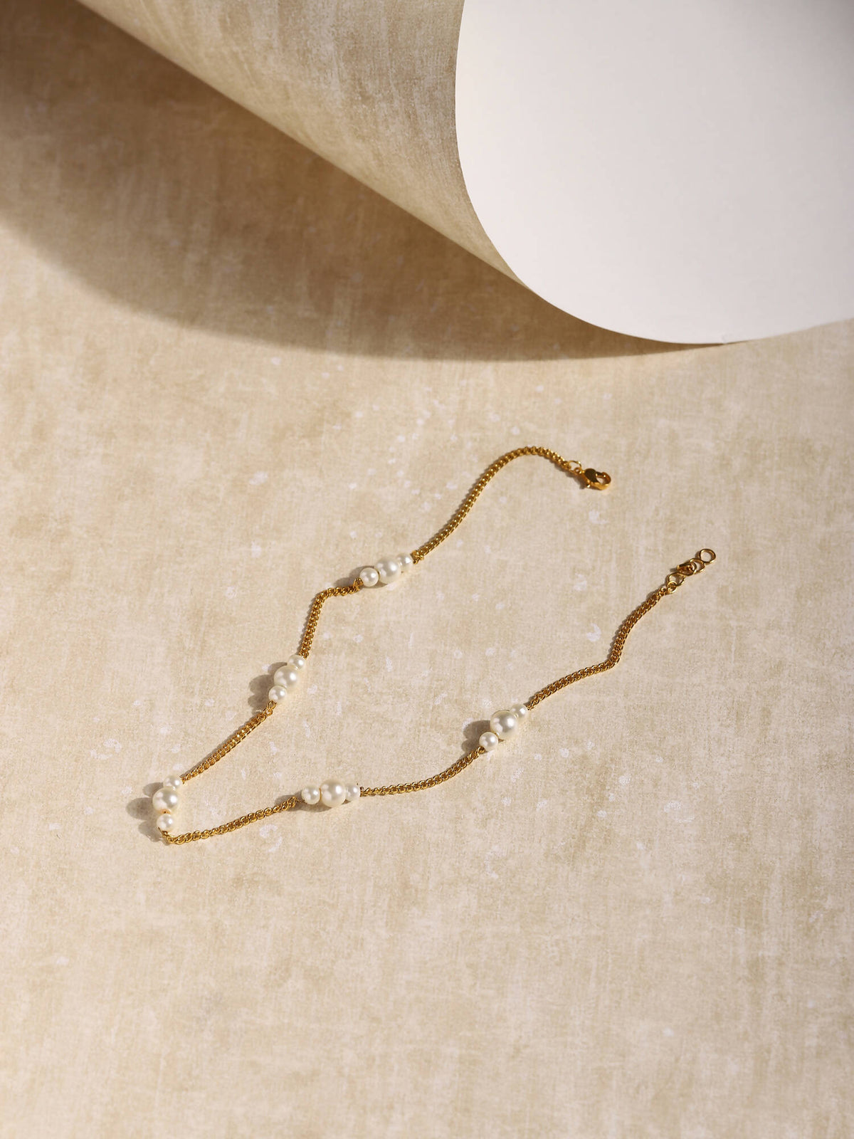 Pearl Neckpiece - Ruby Raang | Grocsy