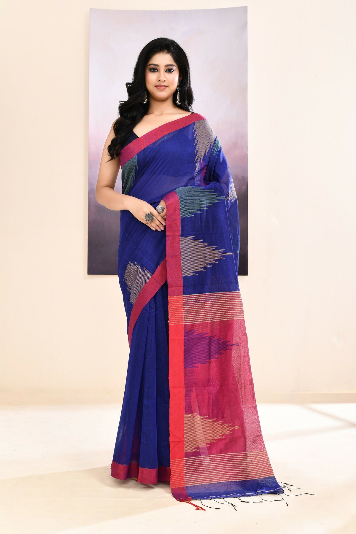 Piyari Fashion Women's Blue Temple Border Embellished Cotton Blend Jamdani Saree | Grocsy