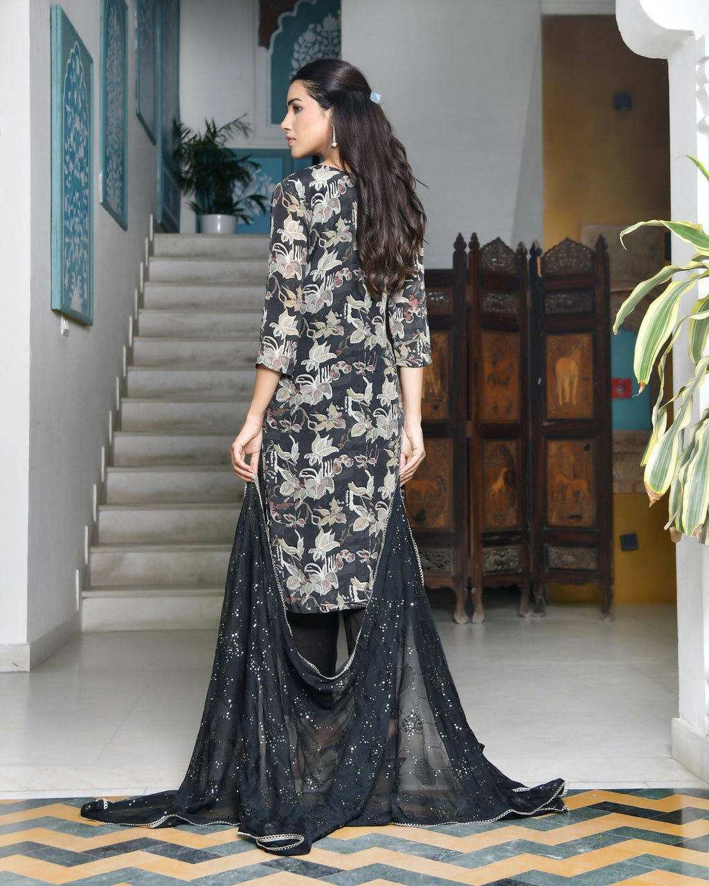 Vaasva Women's Black Crepe Embroidered Suit Set | Grocsy