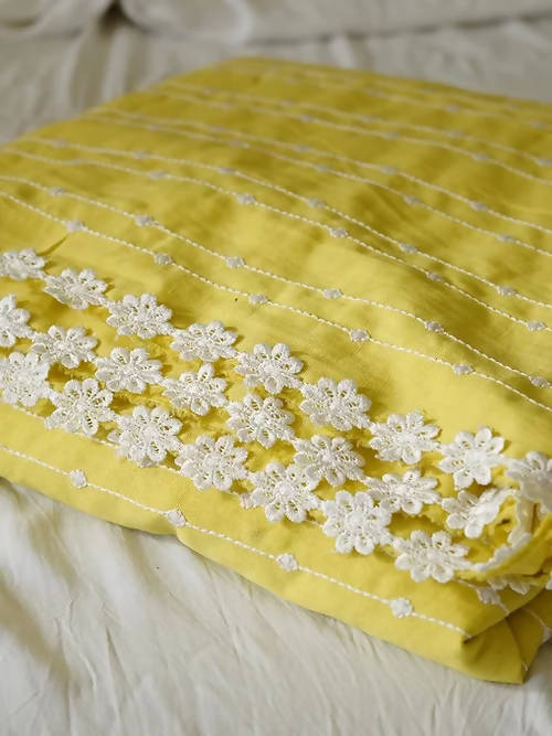 Diva Globe Customised Yellow Linen Saree With Flowers | Grocsy