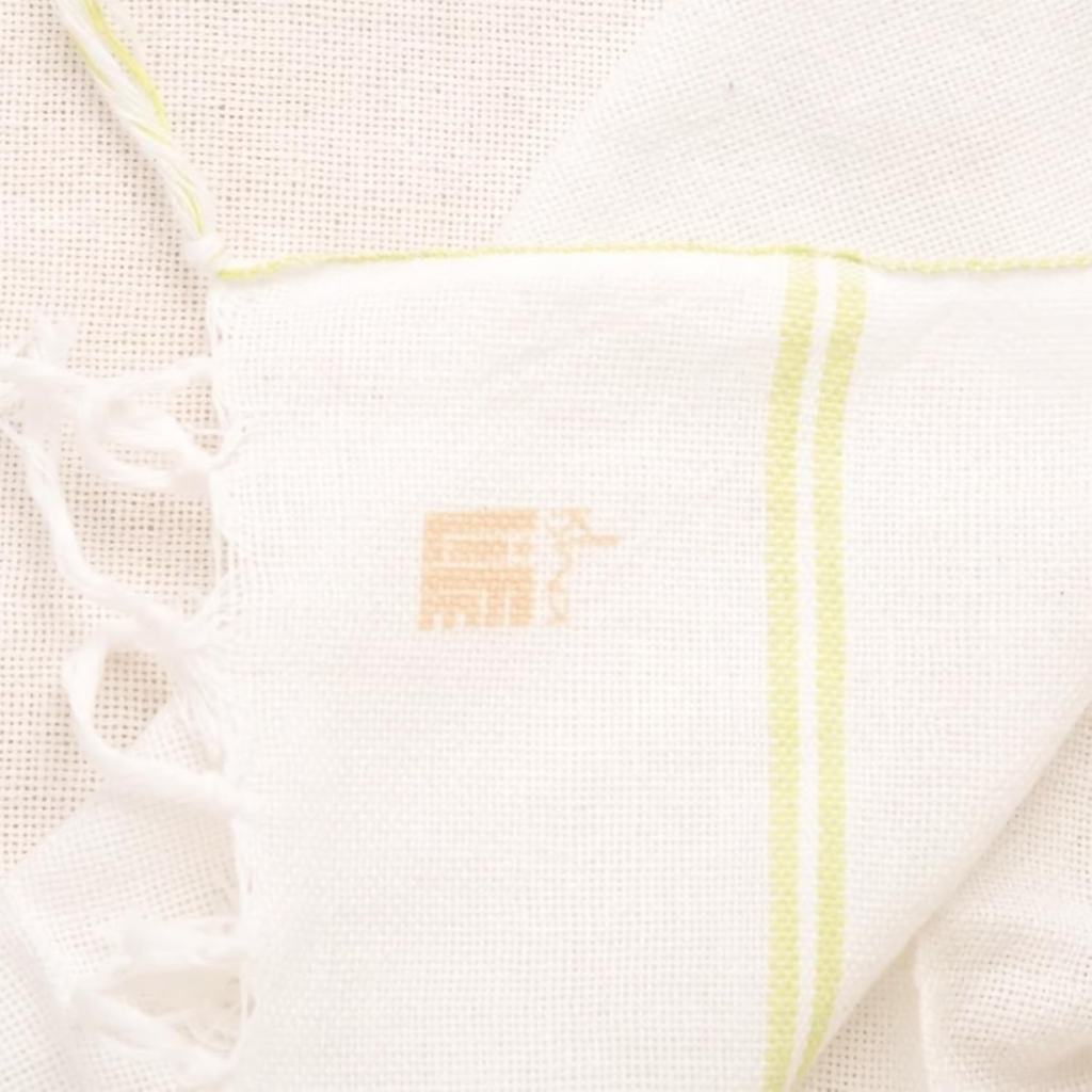 Isha Life Handloom Cotton Bath Towels | Grocsy