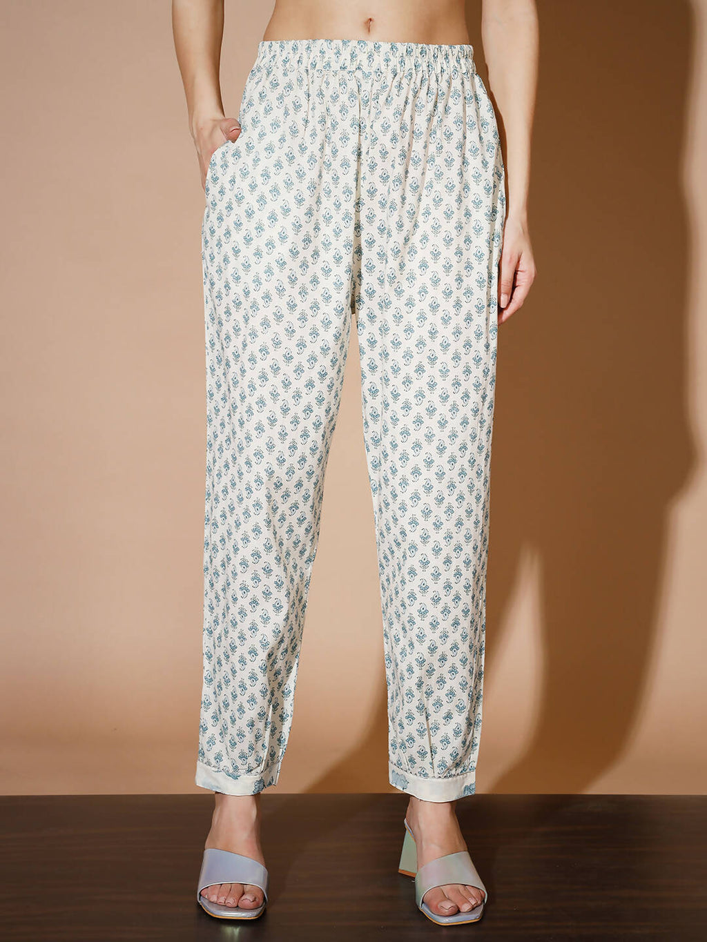 Myshka Women Multi Floral Kurta & Trousers | Grocsy