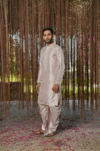 Sandstone Kanjivaram Machien Embroidered Pattu Set by Hilo Design | Grocsy